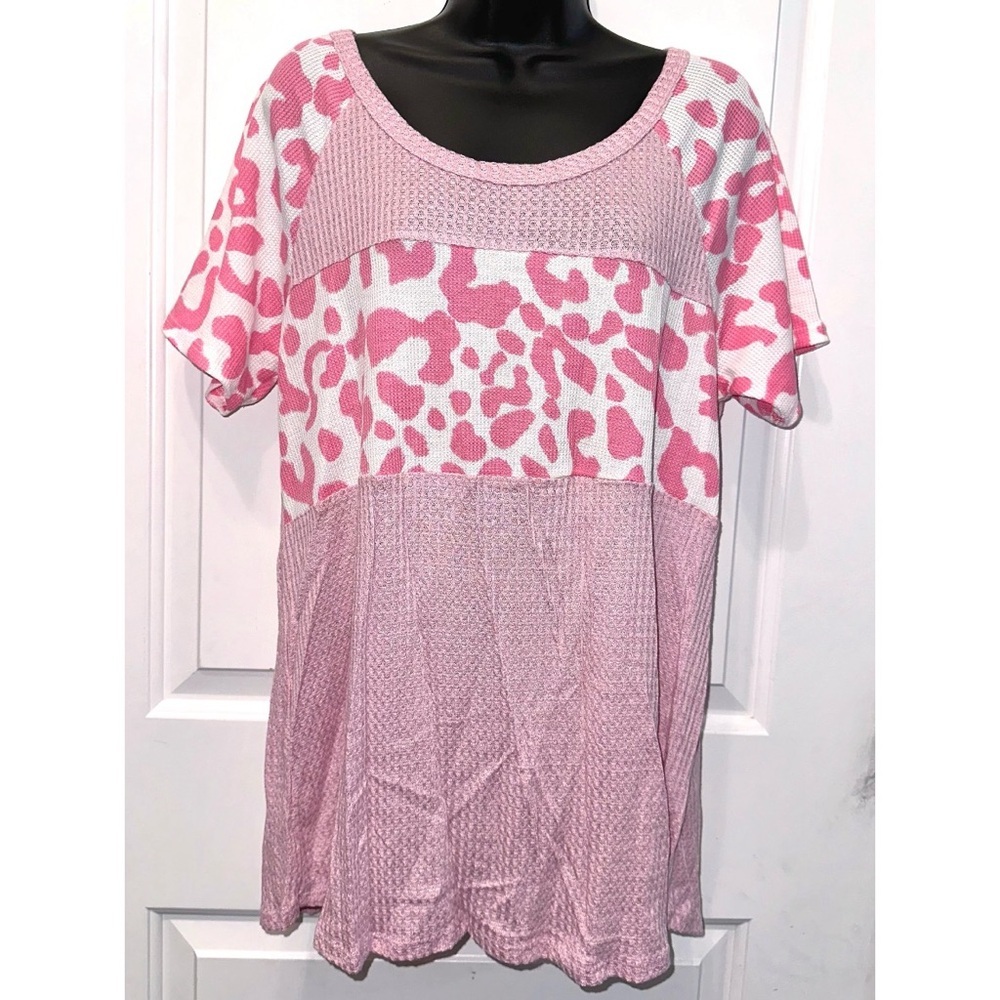 Heimish pink Leo print waffle knit short sleeve top